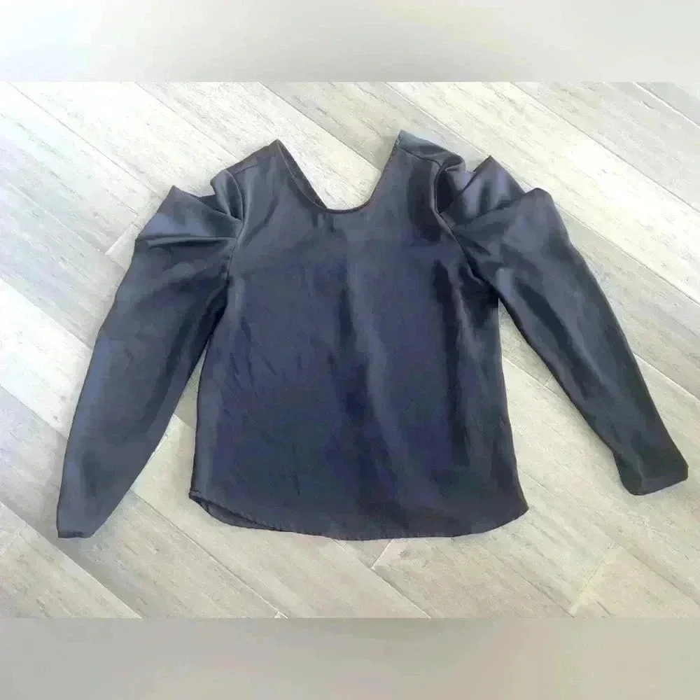 Ro&De women’s black long sleeve blouse